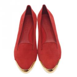 Pre Owned حذاء فلات أليكساندر مكوين سموكينج سليبر سويدي أحمر مقاس 39.5