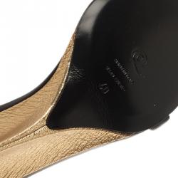 Pre Owned حذاء اليكساندر ماكوين بحزام للكاحل مرصع جلد ثنائي اللون نعل روكي مقاس 40