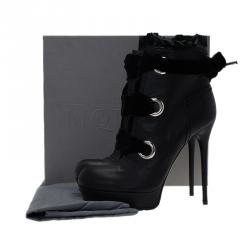 Pre Owned Alexander McQueen Black Leather and Velvet Lace Up Platform Ankle Boots Size 40