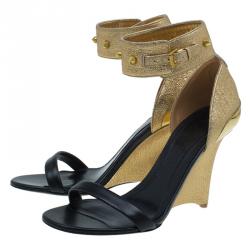 Pre Owned Alexander McQueen Black and Gold Leather Studded Wedge Sandals Size 37