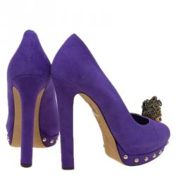Pre Owned Alexander McQueen Purple Suede Skull Embellished Peep Toe Platform Pumps Size 37.5