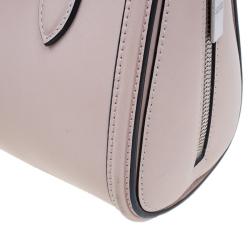 Pre Owned حقيبة ألكساندر ماكوين ميني هيروين جلد بيج للكتف