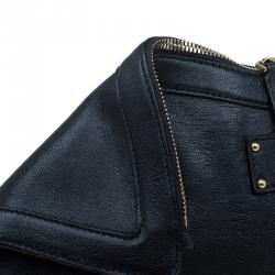 Pre Owned Alexander McQueen Black Leather Medium De Manta Clutch
