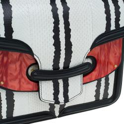 Pre Owned حقيبة كتف أليكساندر مكوين هيروين جلد ثعبان أسود/أبيض  شعر حصان وبلاستيك