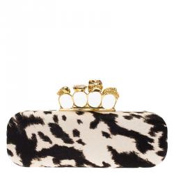 مملوكة مسبقًا Alexander McQueen Black/White Calf Hair Skull Knuckle Box Clutch