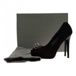 Pre Owned Alexander McQueen Black Suede Skull Peep Toe Pumps 37