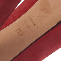 Pre Owned Alexander McQueen Red Suede Skull Embellished Platform Pumps Size 37.5