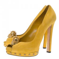 Pre Owned Alexander McQueen Yellow Suede Skull Embellished Peep Toe Platform Pumps Size 39.5