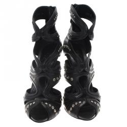 Pre Owned صندل أليكساندر ماكوين جلد أسود مرصع مقاس 37