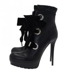 Pre Owned Alexander McQueen Black Leather and Velvet Lace Up Platform Ankle Boots Size 41
