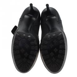 Pre Owned Alexander McQueen Black Leather and Velvet Lace Up Platform Ankle Boots Size 41