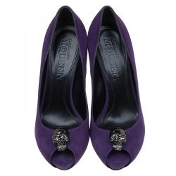 Pre Owned Alexander McQueen Purple Suede Skull Embellished Peep Toe Pumps Size 37