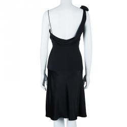 مملوكة مسبقًا Armani Collezioni Black Satin Sleeveless Dress M