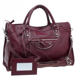 Pre Owned حقيبة بالنسياغا سيتي باغ جلد عنابي كلاسيكية بحروف ميتالك