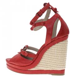 مملوكة مسبقًا Balenciaga Red Distressed Leather Arena Cross Strap Espadrille Platform Wedges Size 38