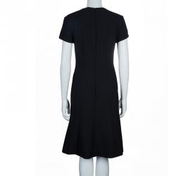 مملوكة مسبقًا فستان بوس باي هوغو بوس دامارتا أسود بأكمام قصيرة M