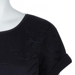 مملوكة مسبقًا توب بوس باي هيوغو بوس أسود قماش وبري بأبليكات مزينة S