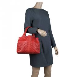 مملوكة مسبقًا Bottega Veneta Orange Perforated Leather Tote
