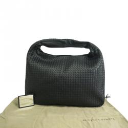مملوكة مسبقًا Bottega Veneta Black Intrecciato Woven Leather Maxi Veneta Hobo