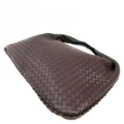 مملوكة مسبقًا حقيبة بوتيغا فينيتا متوسطة جلد نابا إنترشياتو بنية داكنة