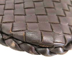 مملوكة مسبقًا حقيبة بوتيغا فينيتا متوسطة جلد نابا إنترشياتو بنية داكنة