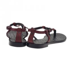 Pre Owned Bottega Veneta Red Leather Toe Ring Sandals Size 37