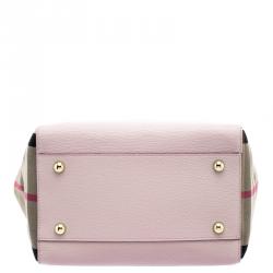 Pre Owned حقيبة يد بربري كينتربري صغيرة جلد ديربي كاروهات هاوس أرجوانية فاتحة