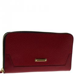 Pre Owned Burberry Red Leather Ziggy Wallet