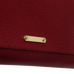 Pre Owned Burberry Red Leather Ziggy Wallet