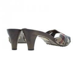 Pre Owned Burberry Novacheck Canvas and Leather Wooden Clogs Size 38