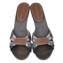 Pre Owned Burberry Novacheck Canvas and Leather Wooden Clogs Size 38