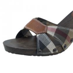 Pre Owned Burberry Novacheck Canvas and Leather Wooden Clogs Size 38