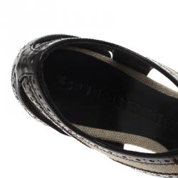 Pre Owned صندل بربري غاولد برباط جلد بروغ وكتان بيج مقاس 37