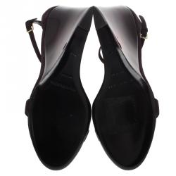 Pre Owned صندل بربري برورسوم ليبيرن لوسيت بنعل روكي سويدي بنفسجي مقاس 37.5