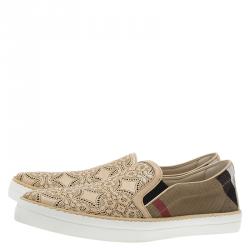 Pre Owned Burberry Beige Novacheck Canvas and Laser Cut Leather Gauden Slip On Sneakers Size 40