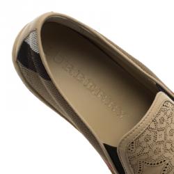 Pre Owned Burberry Beige Novacheck Canvas and Laser Cut Leather Gauden Slip On Sneakers Size 40