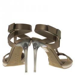 مملوكة مسبقًا صندل بربري ساتان رصاصي داكن سير حرف T نعل سميك مقاس 39