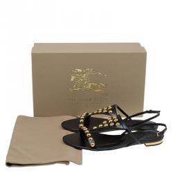 Pre Owned صندل بربري بريدال بارنيل جلد أسود مرصع مقاس 37