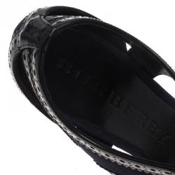 مملوكة مسبقًا صندل بربري غولد سويدي أزرق وجلد بروغي أسود برباط مقاس 39