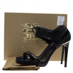 مملوكة مسبقًا صندل بربري غولد سويدي أزرق وجلد بروغي أسود برباط مقاس 39