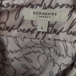 Pre Owned بلوزة بربري بأزرار أمامية حرير رصاصي L