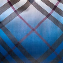 Pre Owned حقيبة يد بربري بيلمور PVC كاروهات سوبرنوفا آومبريه زرقاء