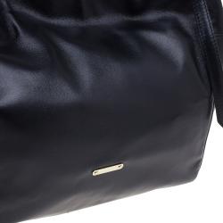 مملوكة مسبقًا Burberry Black Soft Leather Medium Canterbury Shoulder Bag