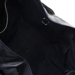 مملوكة مسبقًا Burberry Black Soft Leather Medium Canterbury Shoulder Bag
