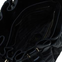 مملوكة مسبقًا حقيبة بربري بيتون جلد أسود مبطن