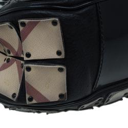 Pre Owned Burberry Black Nova Check Small Warrior Hobo