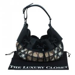 Pre Owned Burberry Black Nova Check Small Warrior Hobo