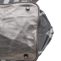 Pre Owned حقيبة يد بربري لويري متوسطة كانفاس كاروهات بيت رصاصية ميتالك