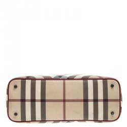 مملوكة مسبقًا حقيبة يد بربري نيكي PVC كاروهات نوفا حمراء