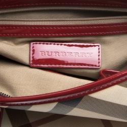 مملوكة مسبقًا حقيبة يد بربري نيكي PVC كاروهات نوفا حمراء